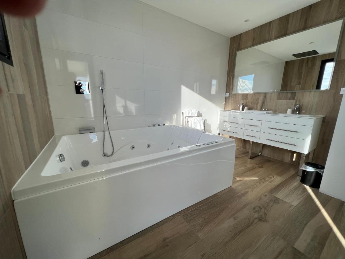 לס איסאמברה Villa Miami מראה חיצוני תמונה